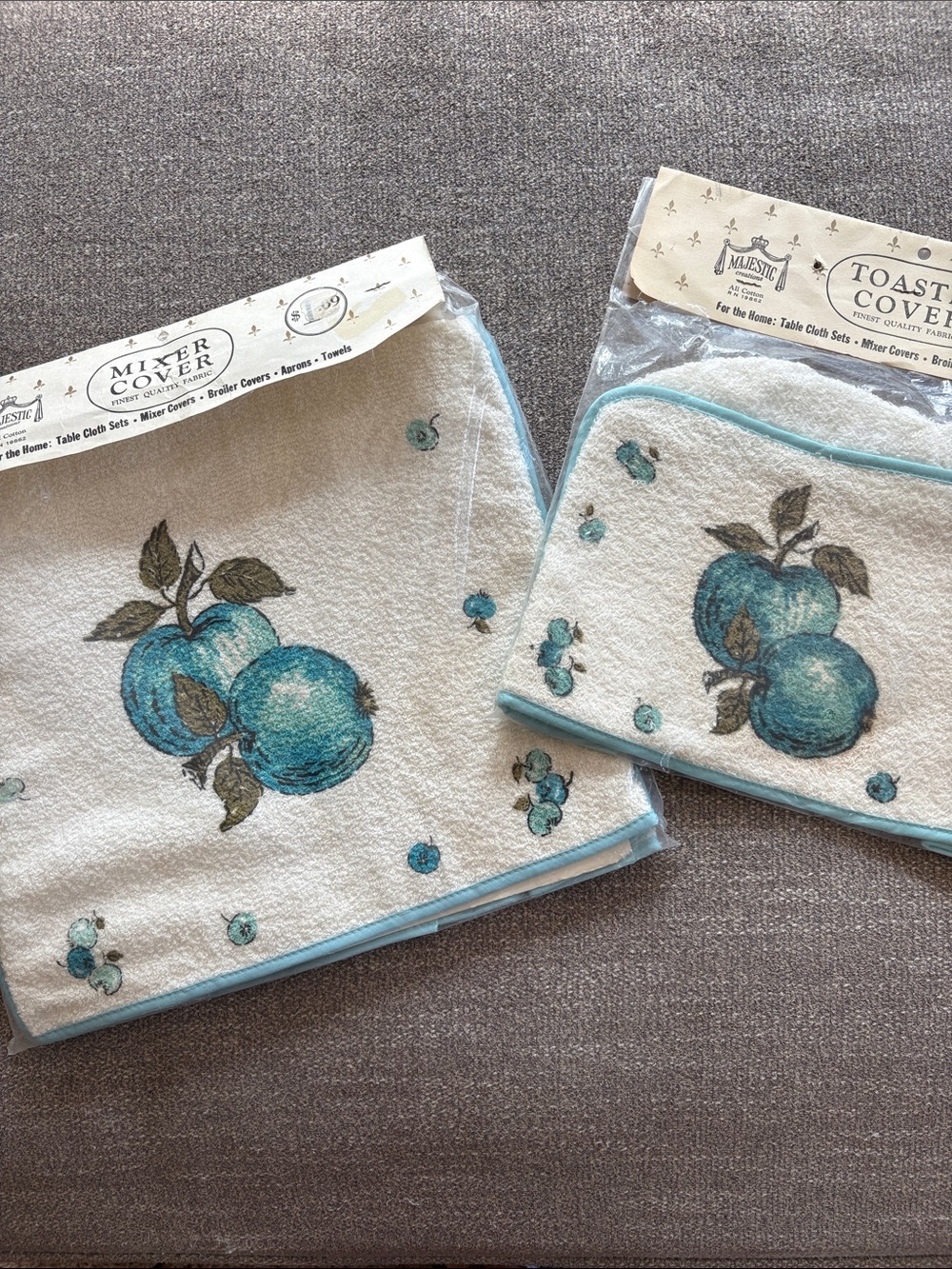 Majestic Creations Mid Century Vintage Terry Cloth Apple Mixer Toaster Covers
